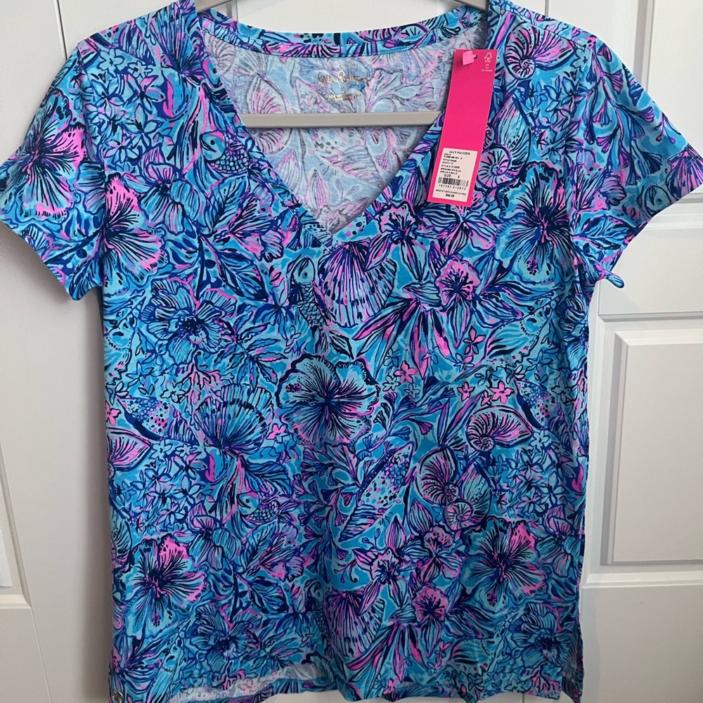 Meredith tee by Lily Pulitzer. Brand new.